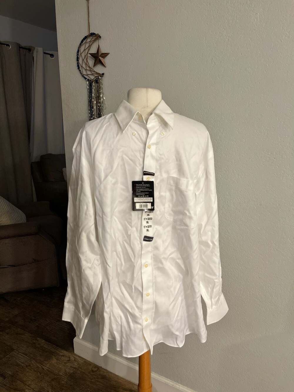 Kirkland Signature Men's Traditional Fit Non-Iron Dress Shirt White 17 32/33 XL